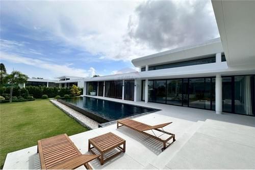 Sunplay Bangsaray Coastal Villa — Sattahip, (Pattaya locale)