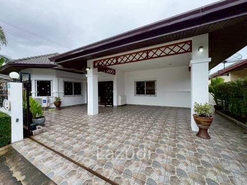 Golfer's Dream - Live on the Golf Course: 3 Beds 3 Baths 141 SQ.M. Green Field Villa