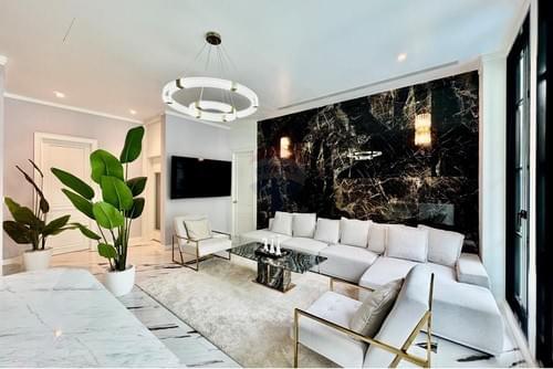 Luxury Sukhumvit 67 Townhouse — Private Lift & Swimming Pool