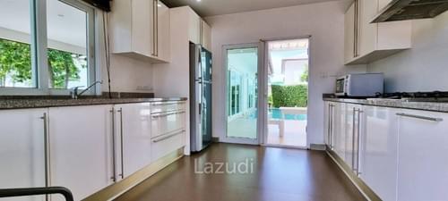 Elegant 3-Bedroom Seabreeze Villa in Bang Lamung - Big Space, Big Value, Right on the Bay