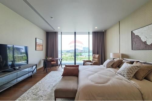 Modern Tropical Villa Near Mega Bangna - 6-bed house