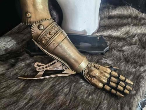 Elden Ring Cosplay Malenia's Prosthetic Arm Cosplay Prop