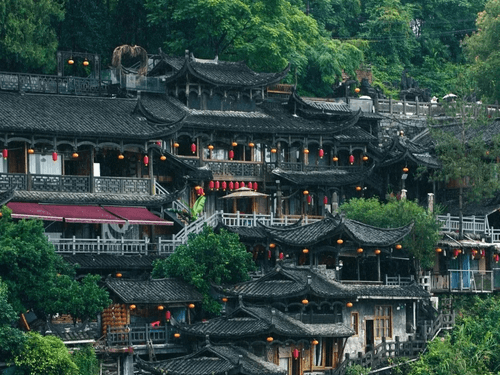 Day 4——Xiangxi Miao Village-Zhangjiajie National Forest Park-Huangshi Village-Golden Whip Stream