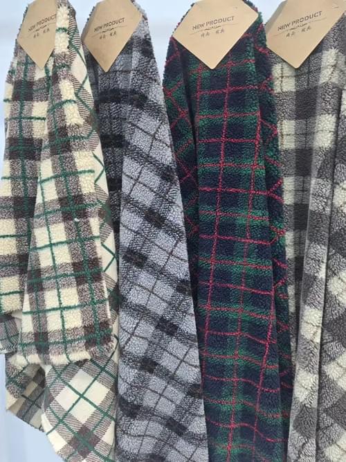 Jacquard Sherpa Fleece Fabrics With Checkred Design for Garment