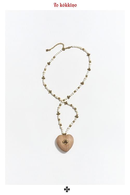 tokokkino* Shell Walnut Heart Necklace
