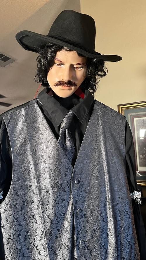 Outfit Inventory Item #10 - Ed Schieffelin - Overall Size XL