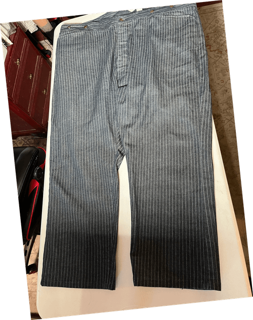 New - Frontier Classics Brand - Sharp Pin Striped Gunfighter Pants - w/o tags - Size 46Wx27L 1