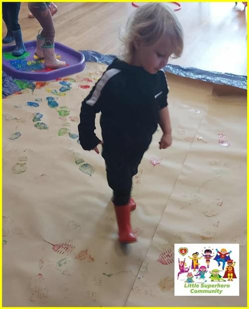 Little Superhero Creative Club with - Monday 27th October 1.30-2.30 pm - Christ Church Hall, Fulwood