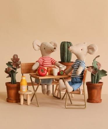【預購】小鼠花園桌椅組 Garden set, Mouse