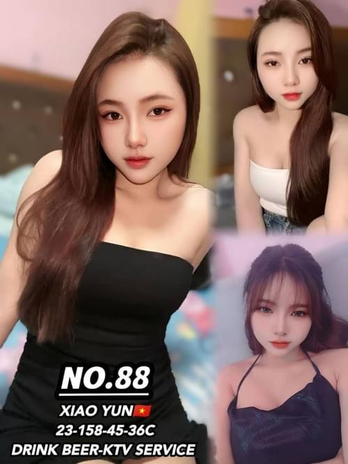 XIAO YUN