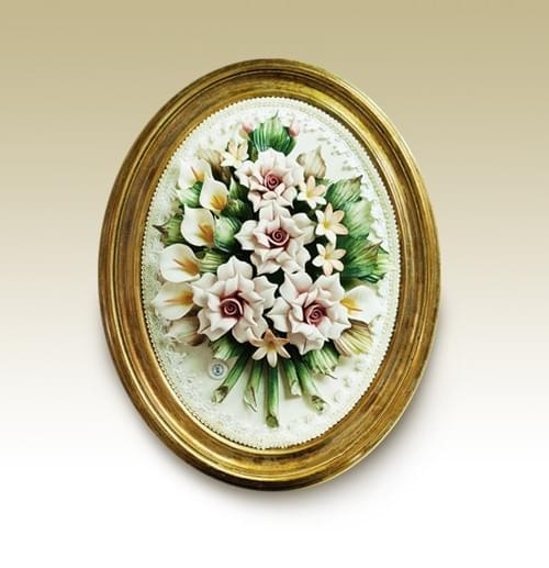 Beautiful Handmade Capodimonte Style Porcelain Flower Bouquet in Oval Frame Wall
