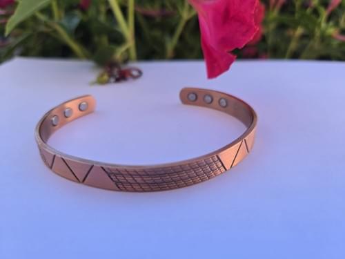 BRACELET CUIVRE MOTIF TRIANGLE
