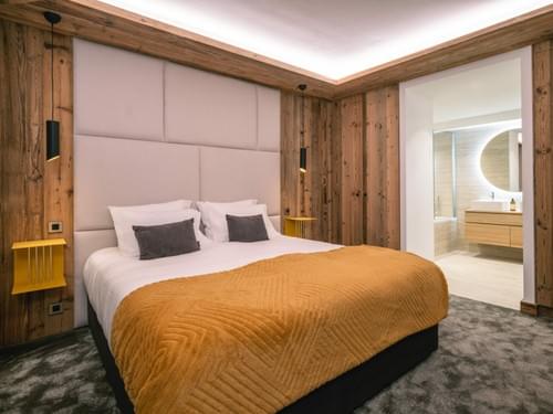 ULTIMATE ALPINE GLOW Shared room — 2 twin beds