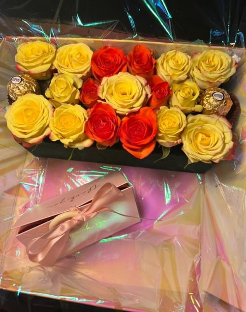 Large Split Flower Chocolate Box