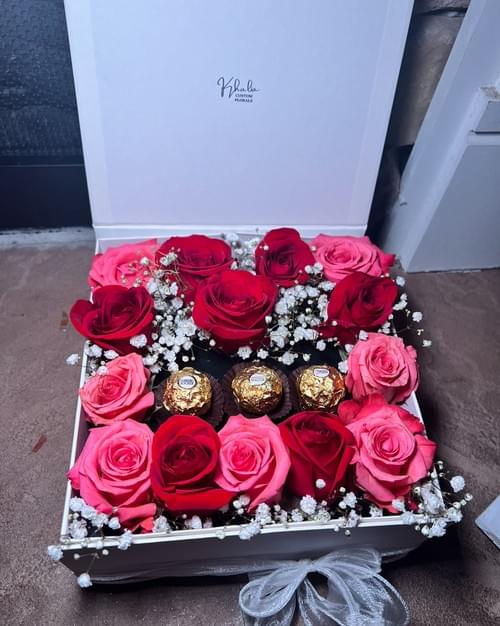 Large Flower & Chocolate Box