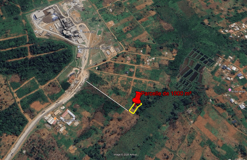 T05 - Parcelle de 1000 m² Titré à NOMAYOS I (Yaoundé face CIMENCAM) - Deux lots collés de 500 m²