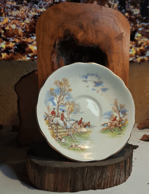 طبق صيني إنجليزي فاخر – Regency English Bone China (صنع في إنجلترا) طبق أنيق مصنوع من الـ Bone China