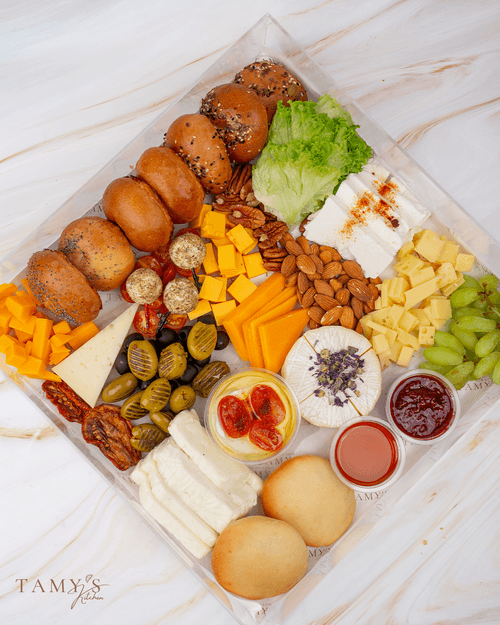 Cheese & Bread Lovers Box| (بوكس عشاق الجبنة والخبز)