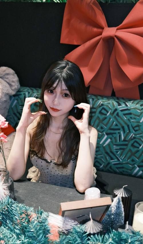 R7030 小月 重庆 Xx