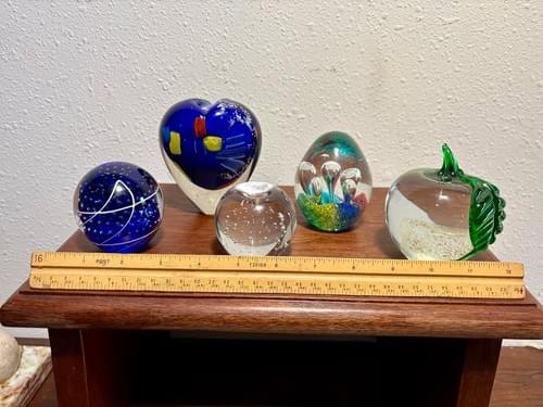 Five Art Glass Paperweights & Decorative Objects