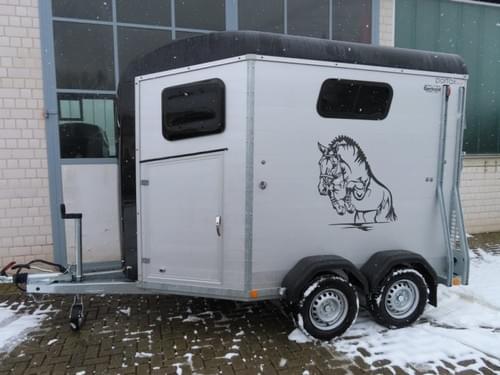 Böckmann Portax Esprit s+b Aluboden, Sattelkammer, 100 km/h