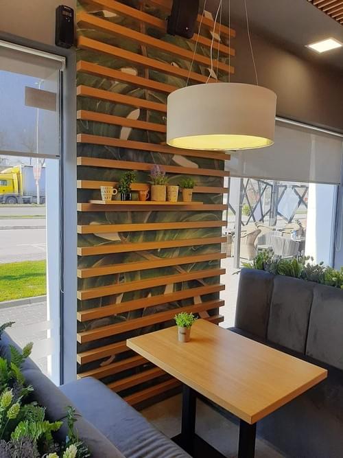 Декорация за стена