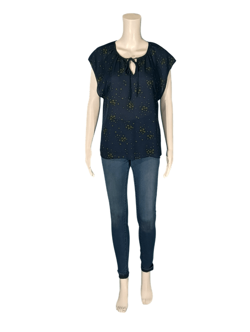 Basque top| size 10