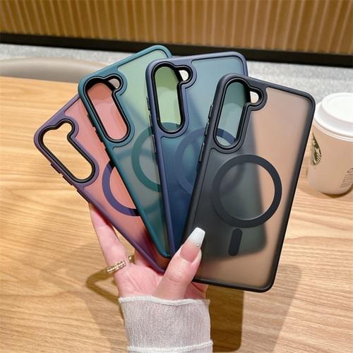 Silky frosted translucent acrylic back | Strong built‑in magnet