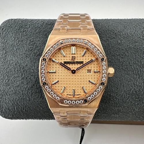AUDEMARS GUET Royal Oak 67651OR Ladies' Quartz Watch