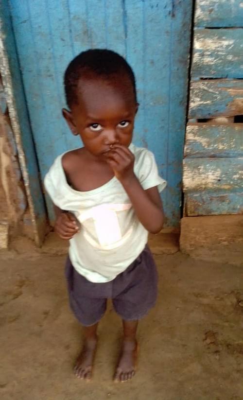 MOHAMED KADRU is an orphan who need MOHAMED KADRU