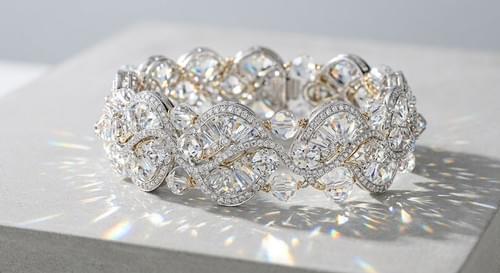 The Stellar Prism Cuff