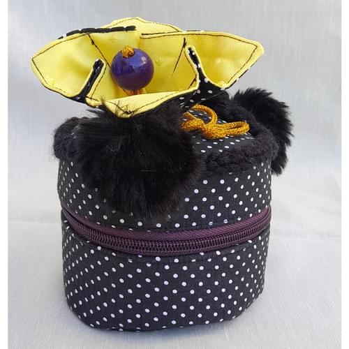 Petite boite en tissu - n°1