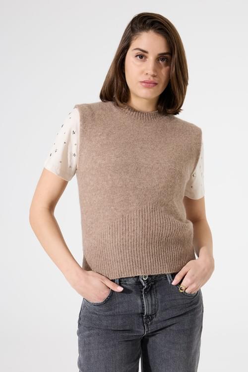 Pull sans manches I50248