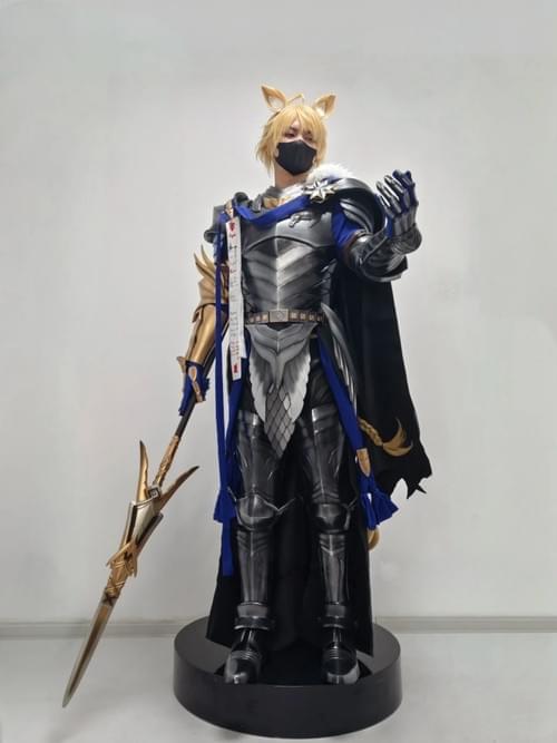 Arknights Mlynar Cosplay Armor and Weapon