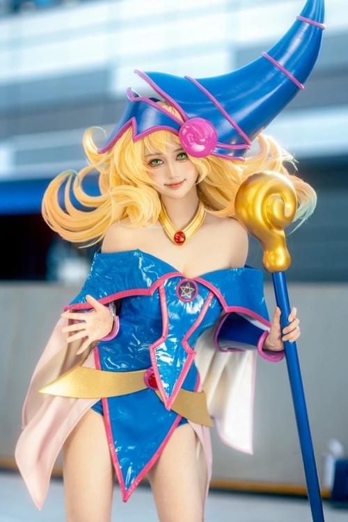 Official Card Game Magician Girl Cosplay Costume - Deluxe Version