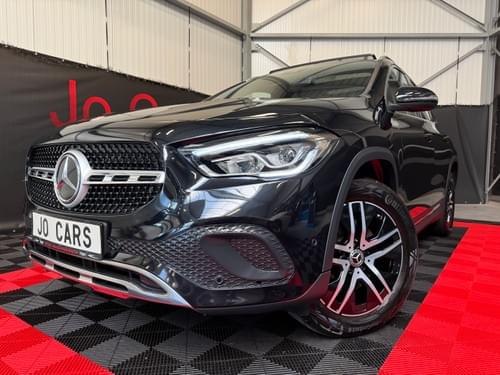 Mercedes-Benz GLA 250 CLA 250 e/Business Solution/Pano/Led/Zv/Virtual/Camera/Trekhaak/