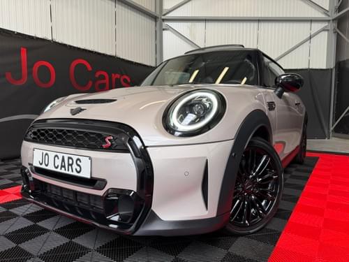 MINI Cooper S 2.0AS/Pano/Led/Ambi/Camera/Leder/Cc/Pdc/Carplay/Full !!!