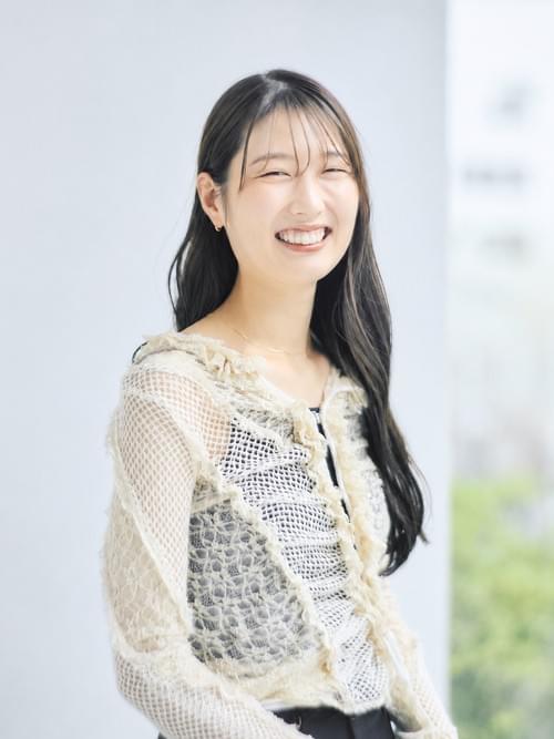 UUVE 和氣 梨々香
