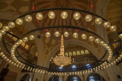 Custom Grand Mosque Crystal Chandelier with Glass Globes
