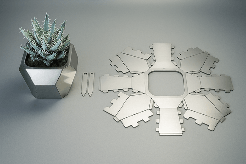 GforHOM Foldable Metal Planter | Ripple-Inspired DIY Design