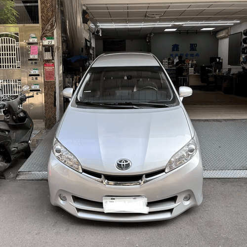 Toyota Wish 安裝安卓機(車載娛樂系統)以及加裝倒車顯影