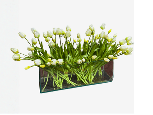 Arreglo Rectangular Tulipanes Blancos