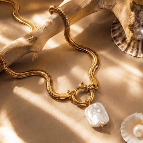 Aurelle Lumière Pearl Necklace™