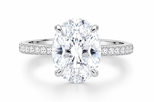 The Éternelle Oval™ Ring