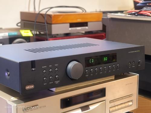 Arcam FMJ A18