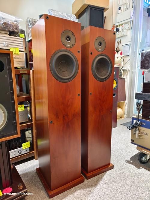 ProAc Response 2.5