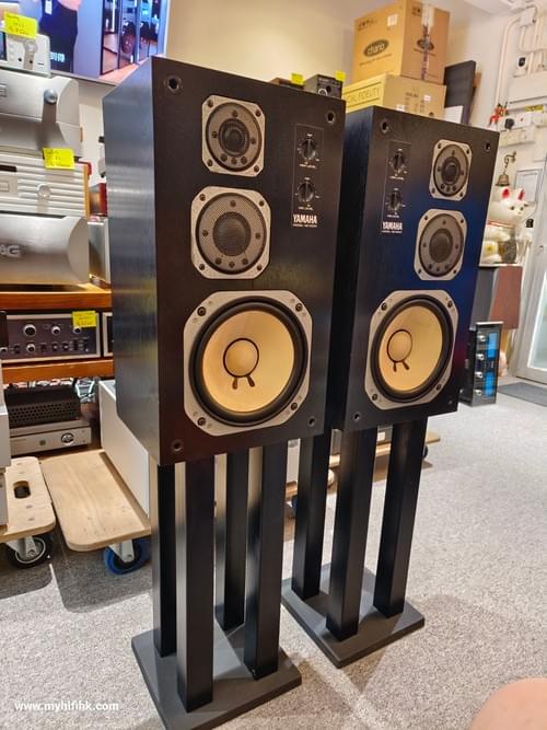 Yamaha NS-100M