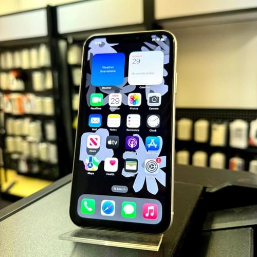 IPHONE XR 64GB WHITE PERFECT CONDITION RECEIPT&WARRANTY