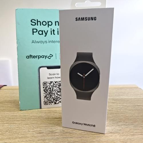 NEW SAMSUNG GALAXY WATCH 8 BLUETOOTH 40M BLACK BOX PERFECT CONDITION RECEIPT&WARRANTY