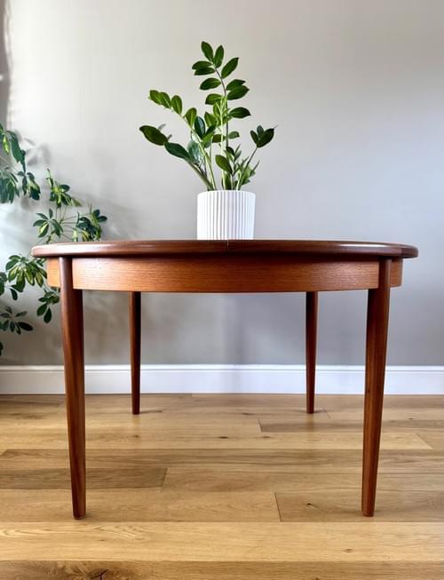 NEW LISTING Mid-Century Moden Retro Teak G Plan Round Extending Dining Table
